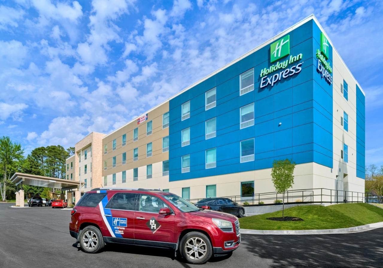 Holiday Inn Express - Huntsville Space Center, An Ihg Hotel Buitenkant foto